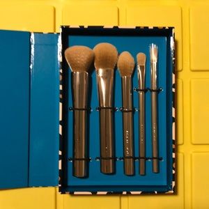 Sephora- Mind Your Metals Brush Set